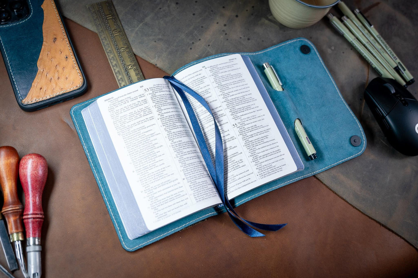 NASB 1995 Compact Bible - PREMIUM Full Grain Leather with built in pen loop
