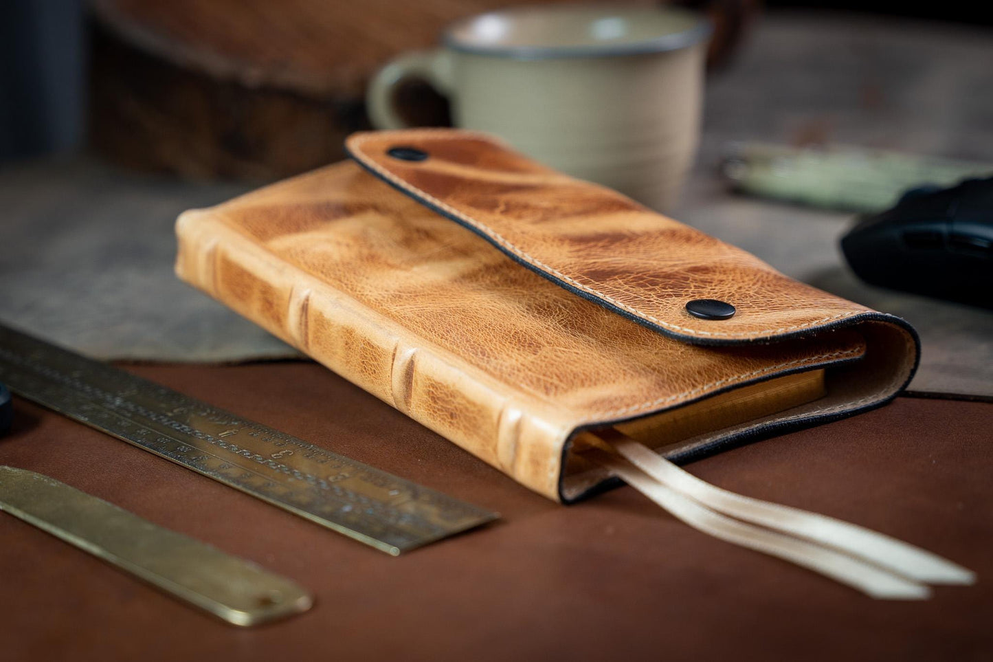 NASB 1995 Compact Bible - PREMIUM Full Grain Leather with built in pen loop