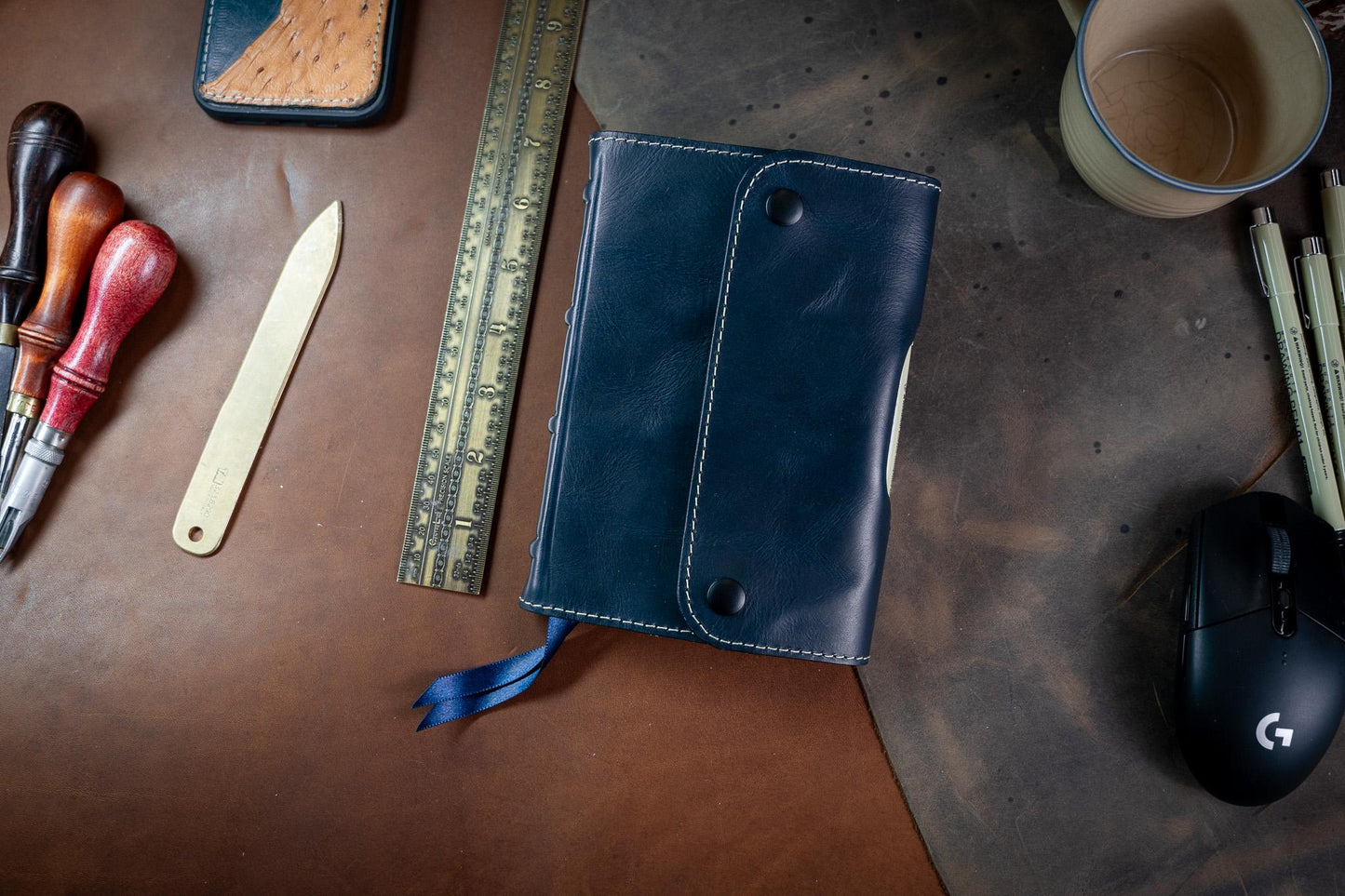 NASB 1995 Compact Bible - PREMIUM Full Grain Leather with built in pen loop
