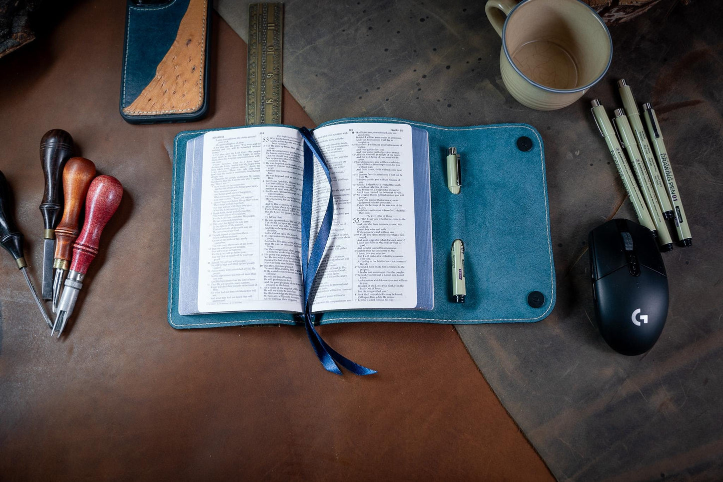 NASB 1995 Compact Bible - PREMIUM Full Grain Leather with built in pen loop