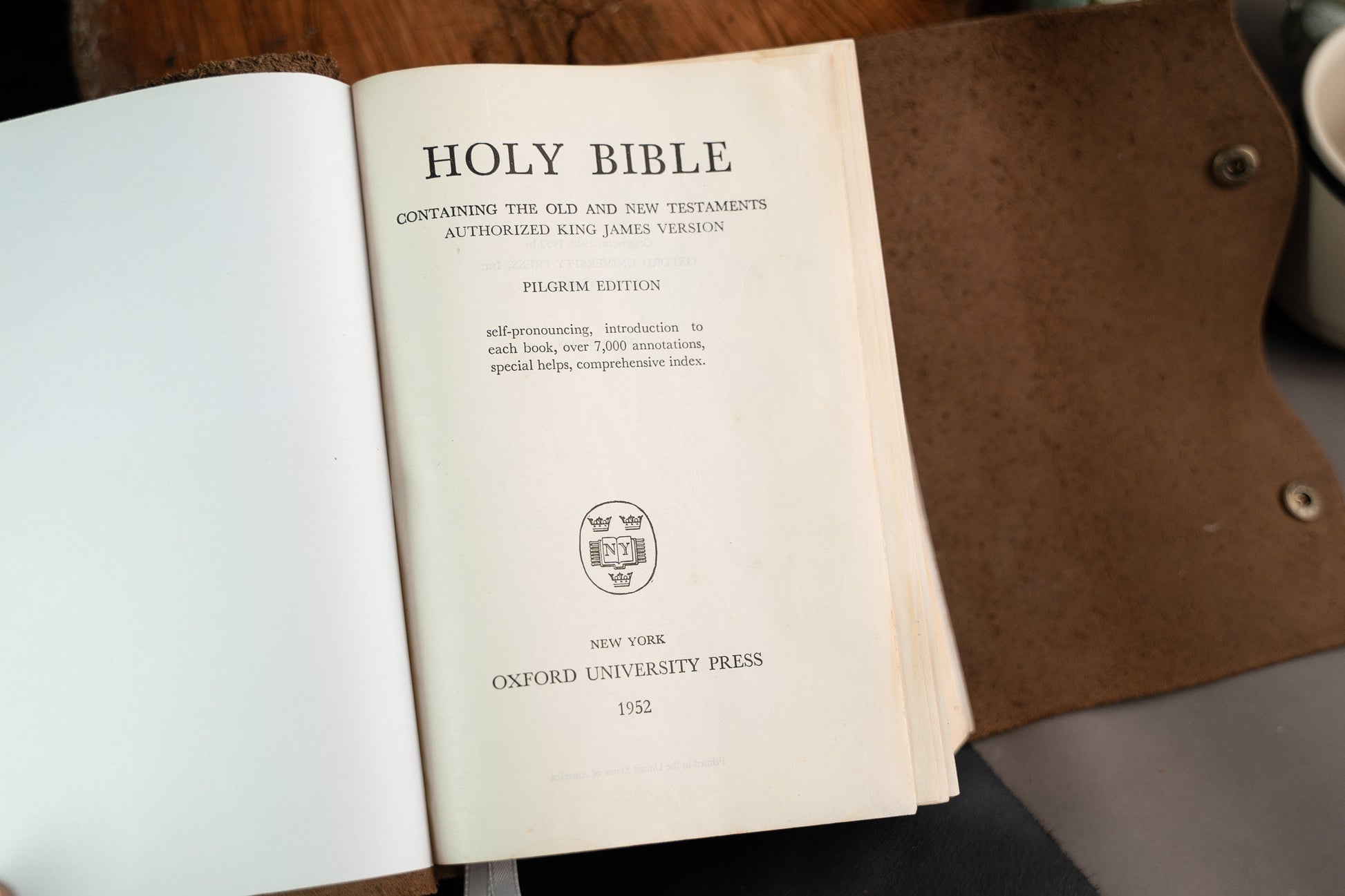 Pilgrim Edition Holy Bible KJV 1952 Oxford Press - Vintage Bible, Great Condition