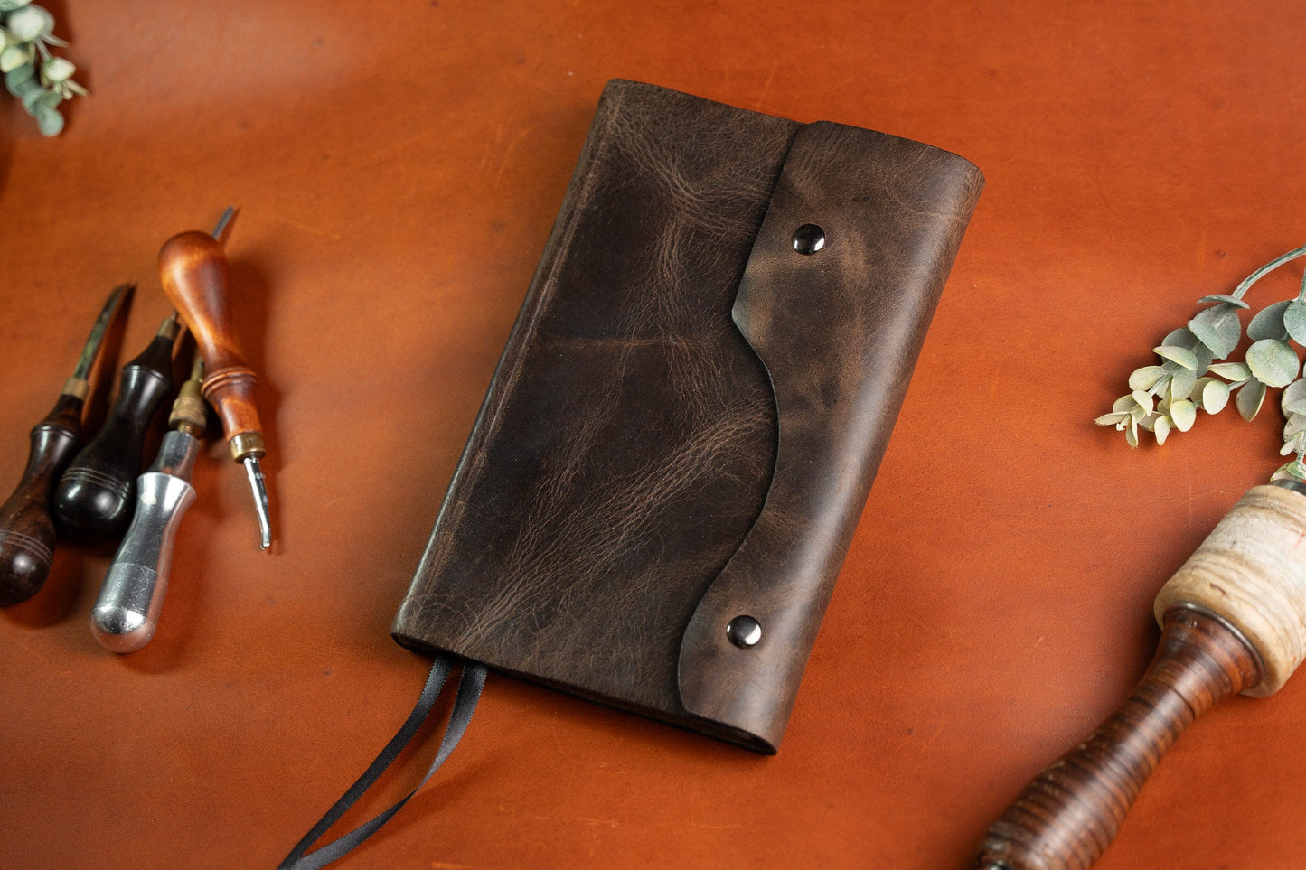 ESV Thinline Bible Rebound in CrazyHorse Gaucho Full Grain Leather