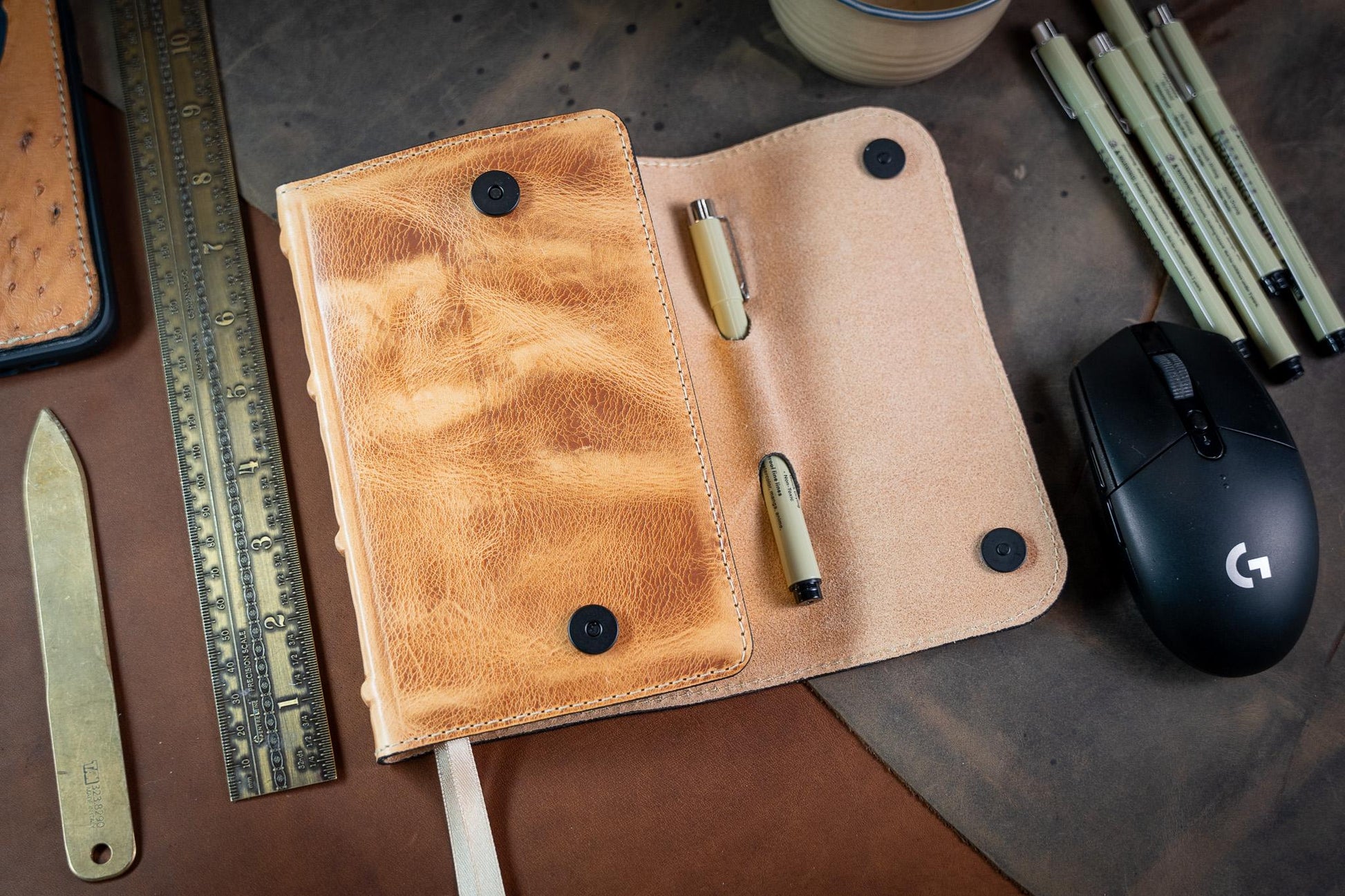 NASB 1995 Compact Bible - PREMIUM Full Grain Leather with built in pen loop