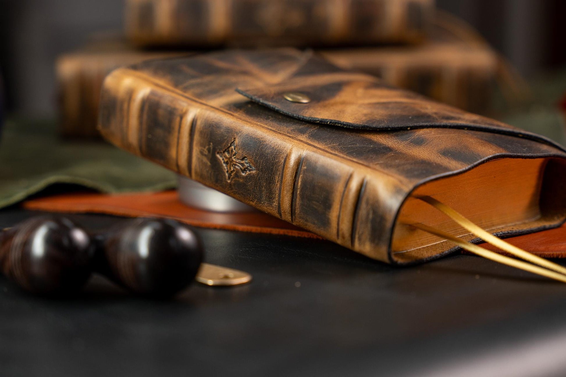 Compact KJV Large Print Bible - Full Grain Leather Magnetic Flap Cover