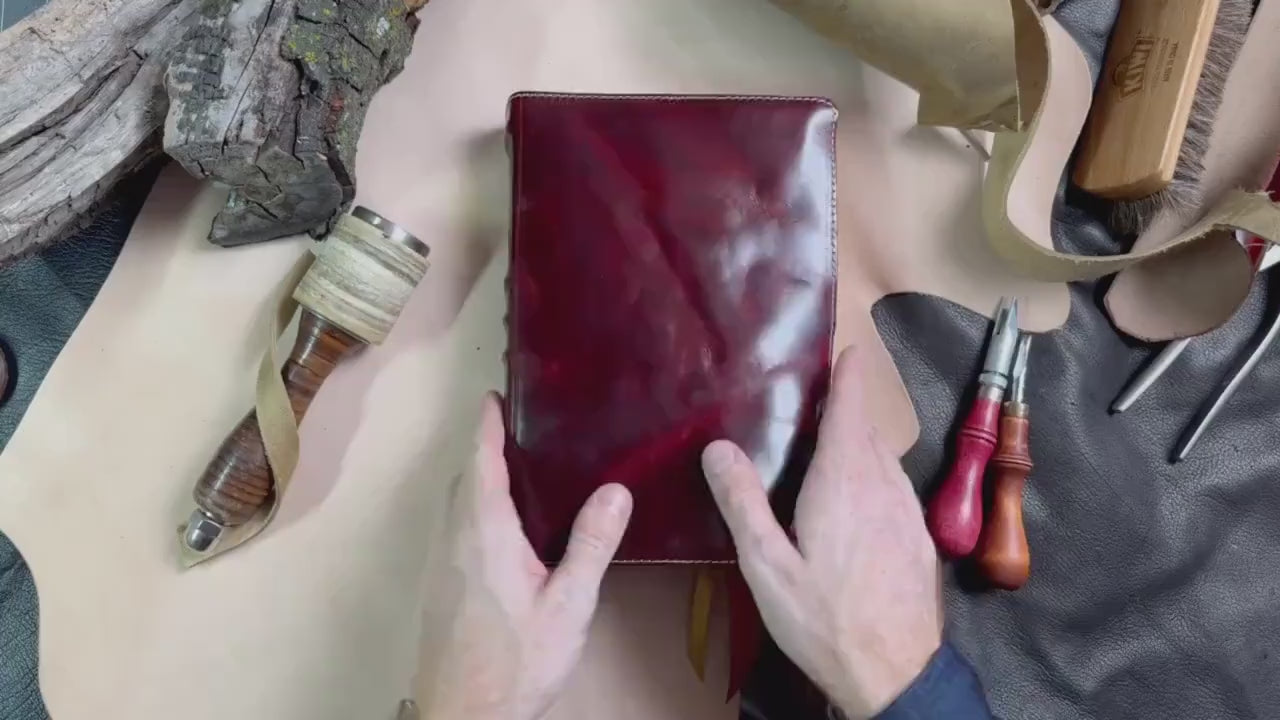 KJV/ NKJV Wide Margin Sovereign Collection Full Grain Leather Bible -